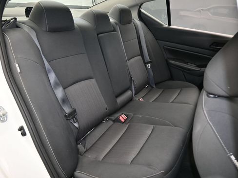 Used 2023 Nissan Altima 2.5 SV FWD image 44