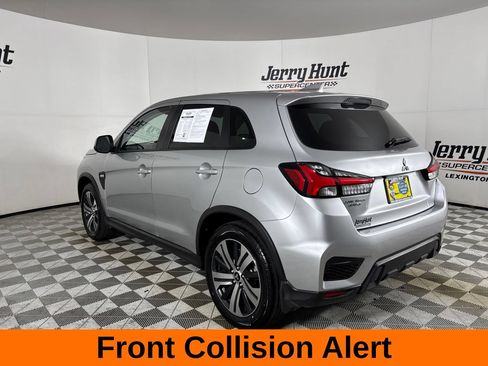Used 2025 Mitsubishi Outlander Sport ES AWD/4WD image 8