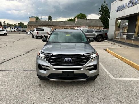 Certified 2024 Ford Explorer XLT w/ Equipment Group 202A AWD/4WD image 2