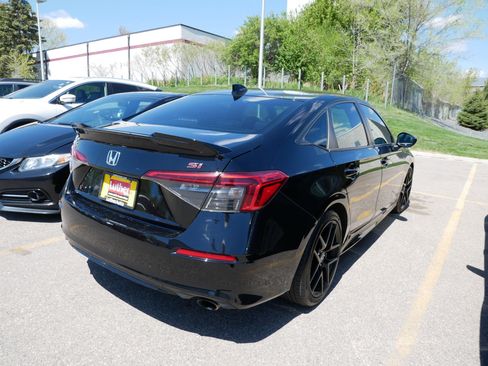 Used 2024 Honda Civic Si image 5