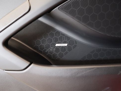 Used 2025 Porsche 718 Cayman image 22