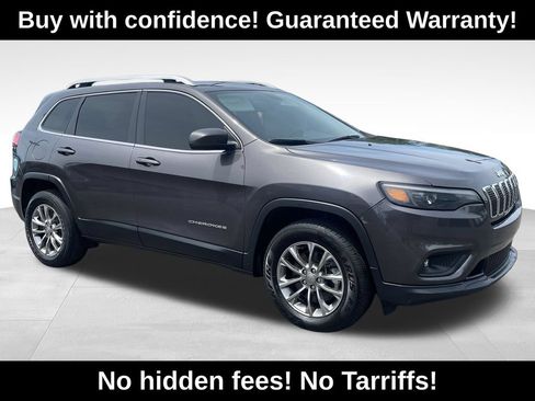 Used 2019 Jeep Cherokee Latitude Plus w/ Comfort/Convenience Group AWD/4WD image 1