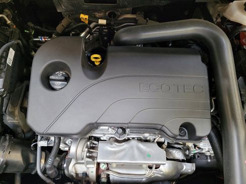 Used 2024 Chevrolet Equinox LS w/ LS Convenience Package image 30