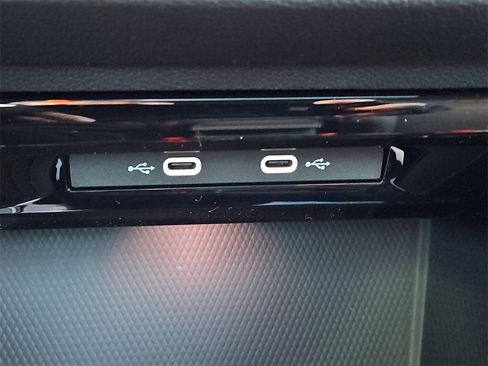 New 2026 Volkswagen GTI SE image 12