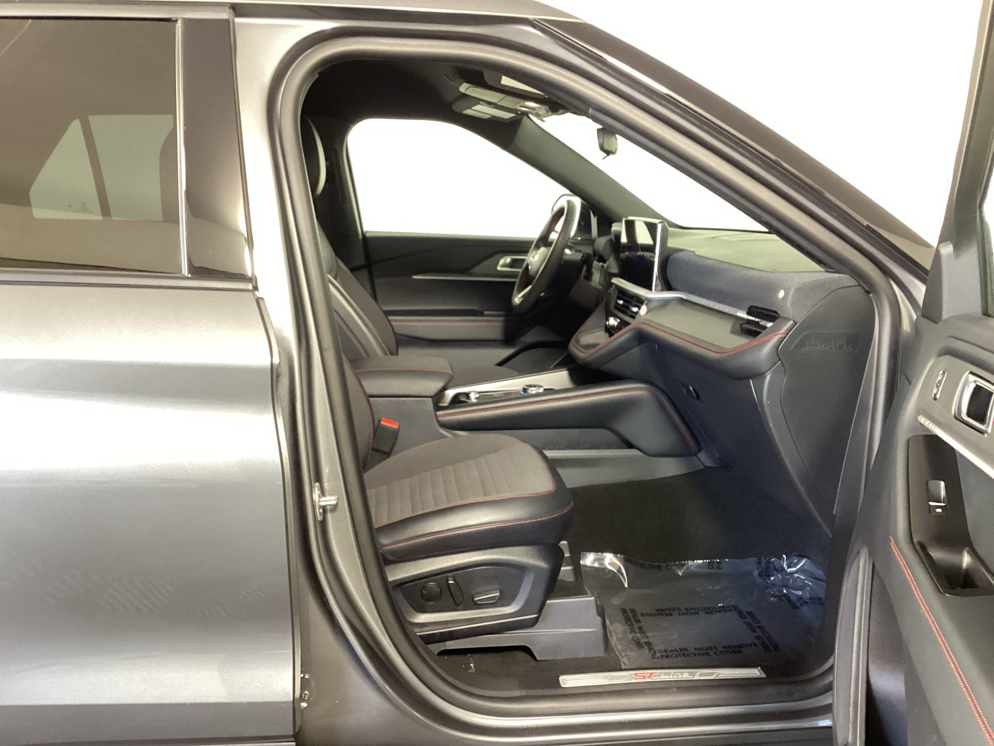 Used 2026 Ford Explorer ST-Line AWD/4WD image 10