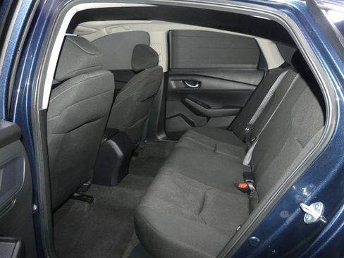 Used 2024 Honda Accord EX image 27