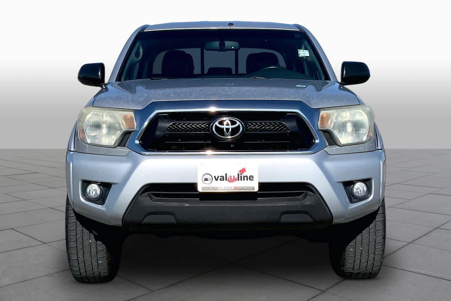 Used 2013 Toyota Tacoma PreRunner w/ SR5 Pkg RWD image 3