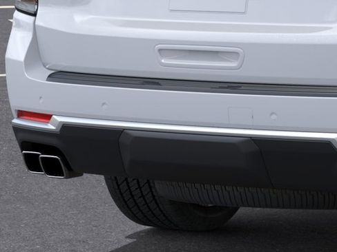 New 2026 Chevrolet Suburban High Country AWD/4WD image 14
