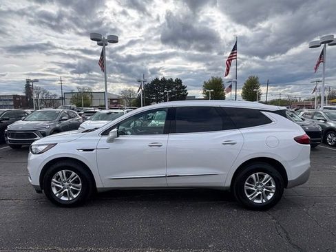 Used 2021 Buick Enclave Essence w/ Sound and Sites Package AWD/4WD image 8
