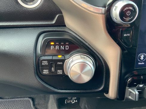 Used 2021 RAM 1500 Laramie image 39