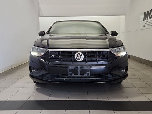 Used 2019 Volkswagen Jetta R-Line image 3