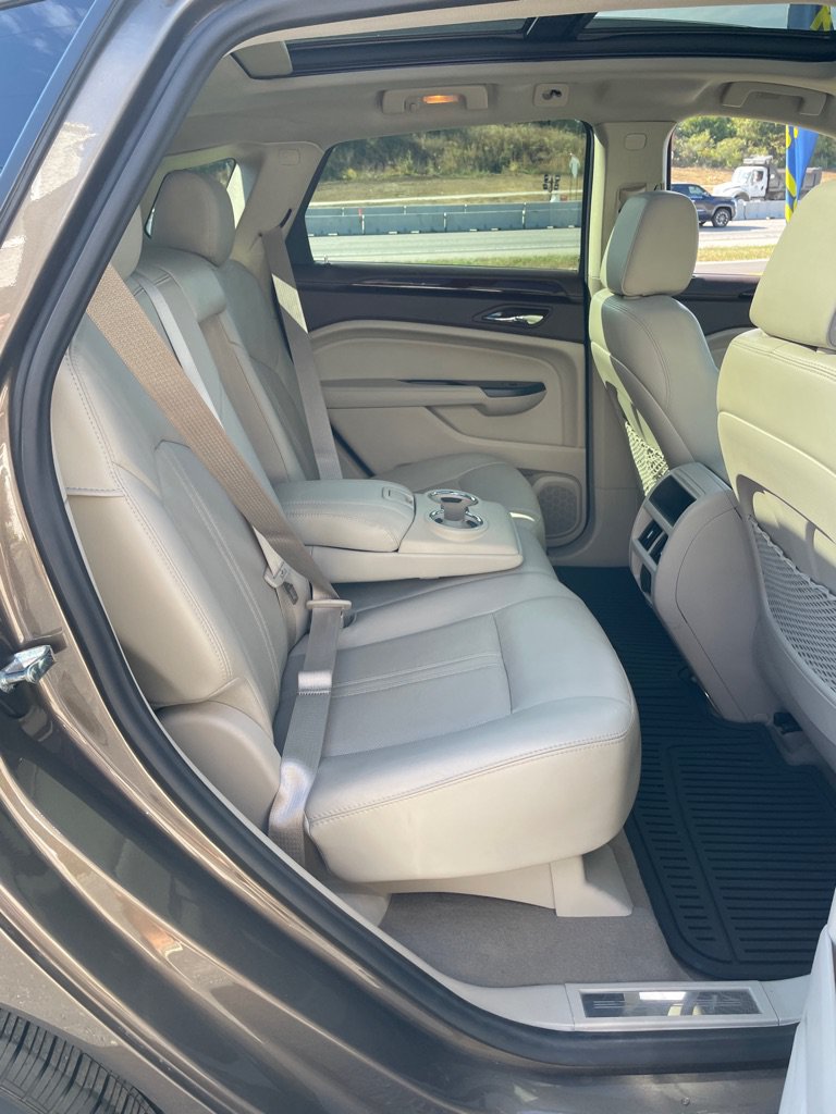 Used 2015 Cadillac SRX Luxury AWD/4WD image 21