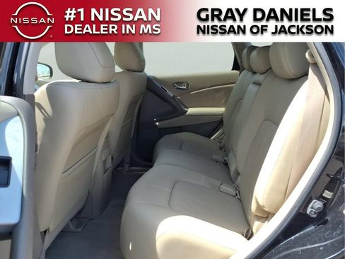 Used 2009 Nissan Murano SL w/ Technology Pkg FWD image 25