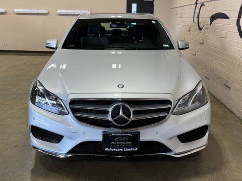 Used 2014 Mercedes-Benz E 350 4MATIC Sedan image 12