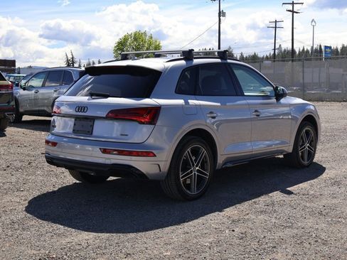 Used 2023 Audi Q5 e Premium Plus w/ Premium Plus Package AWD/4WD image 5