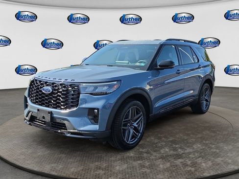 New 2026 Ford Explorer ST-Line w/ ST-Line Street Pack AWD/4WD image 1