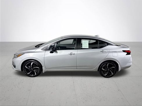 Used 2025 Nissan Versa SR w/ Trunk Package FWD image 9