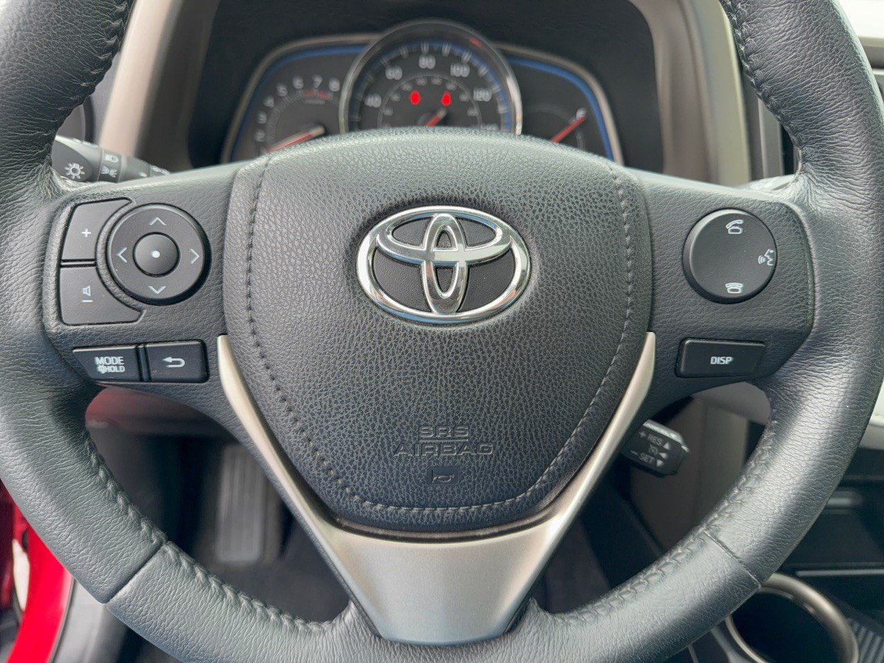 Used 2015 Toyota RAV4 Limited w/ Technology Package AWD/4WD image 10