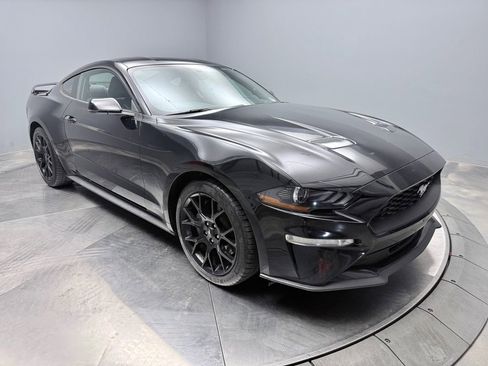 Used 2018 Ford Mustang Premium w/ Ecoboost Performance Package RWD image 3