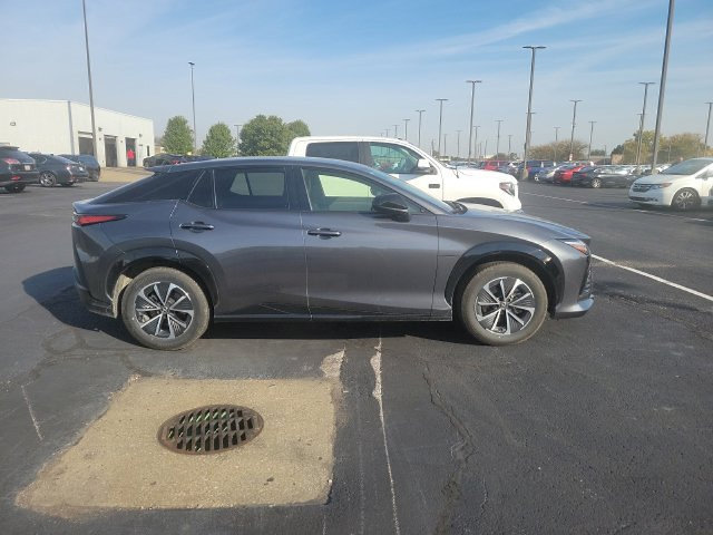 Used 2024 Lexus RZ 300e Premium w/ Accessory Package (2T) FWD image 7