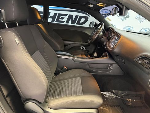 Used 2021 Dodge Challenger SXT w/ Blacktop Package image 20