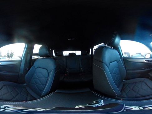 Used 2025 Volkswagen Atlas Cross Sport SE image 42