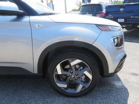 Used 2026 Hyundai Venue SEL FWD image 47