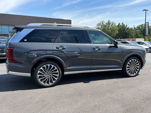 New 2026 Hyundai Palisade Calligraphy FWD image 7