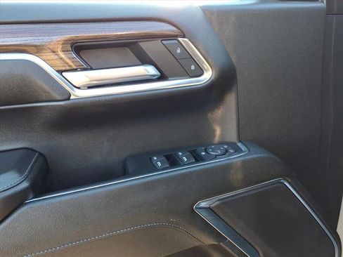 Used 2023 Chevrolet Silverado 1500 LT w/ Texas Edition Plus image 4