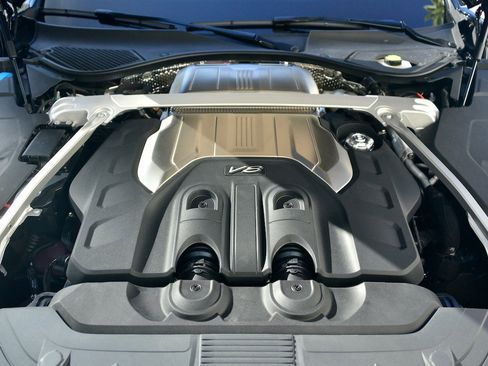 Used 2023 Bentley Continental GT Azure image 20