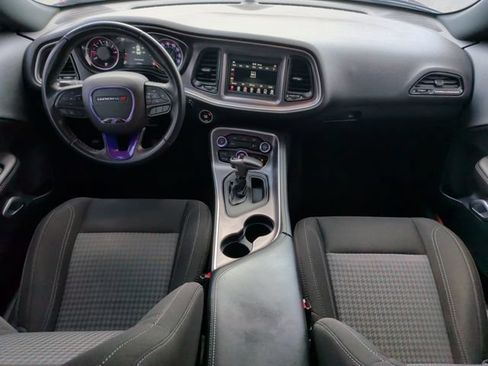 Used 2021 Dodge Challenger SXT RWD image 28