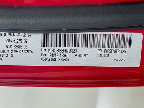 Used 2015 Dodge Challenger SRT Hellcat RWD image 34