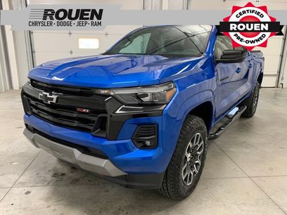 Used 2023 Chevrolet Colorado Z71 w/ Z71 Convenience Package 2