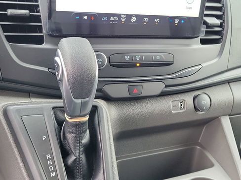 New 2025 Ford Transit 250 148 Medium Roof w/ HVAC Trade Package image 31