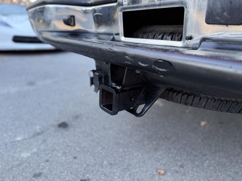 Used 2005 GMC Sierra 1500 SLT w/ Light Duty Power Package image 12