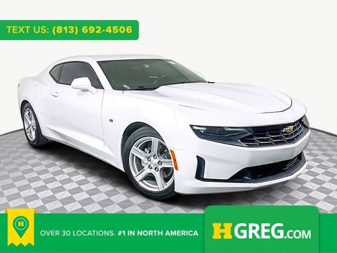 Used 2021 Chevrolet Camaro LT image 1