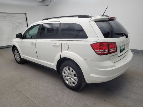 Used 2018 Dodge Journey SE image 3