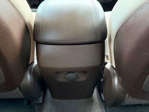 Used 2017 Hyundai Santa Fe Sport FWD image 14