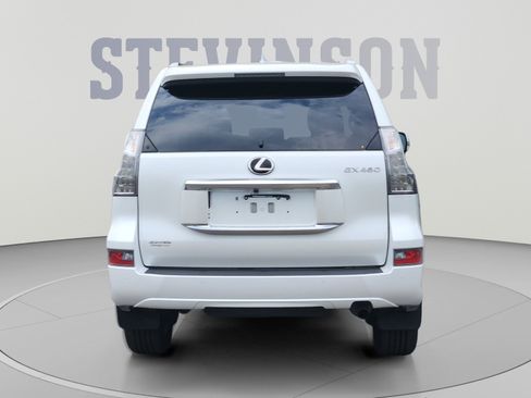 Used 2023 Lexus GX 460 Premium w/ Premium Package AWD/4WD image 4