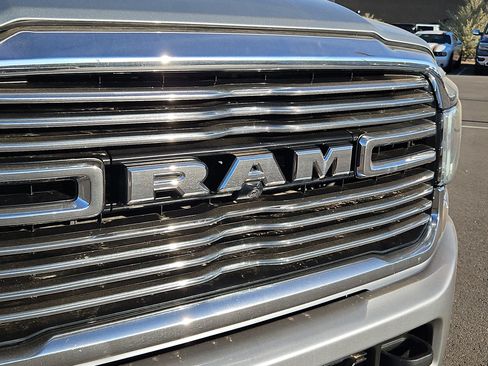 Used 2024 RAM 3500 Laramie w/ Towing Technology Group AWD/4WD image 13