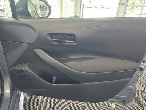 Used 2024 Toyota Corolla LE image 41