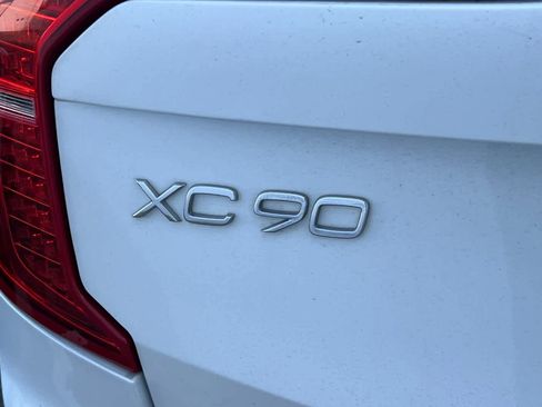 Used 2016 Volvo XC90 T8 Inscription w/ Vision Package AWD/4WD image 21