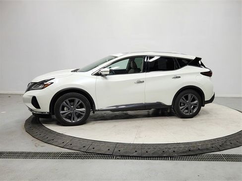 Used 2023 Nissan Murano Platinum w/ Cargo Package image 4