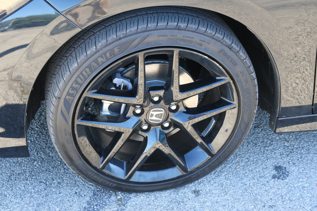 Used 2025 Honda Civic LX image 7