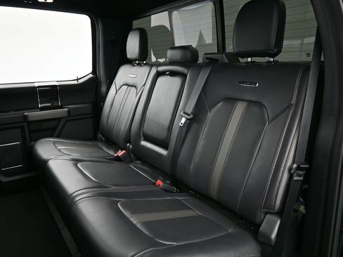 Used 2022 Ford F350 Platinum image 40