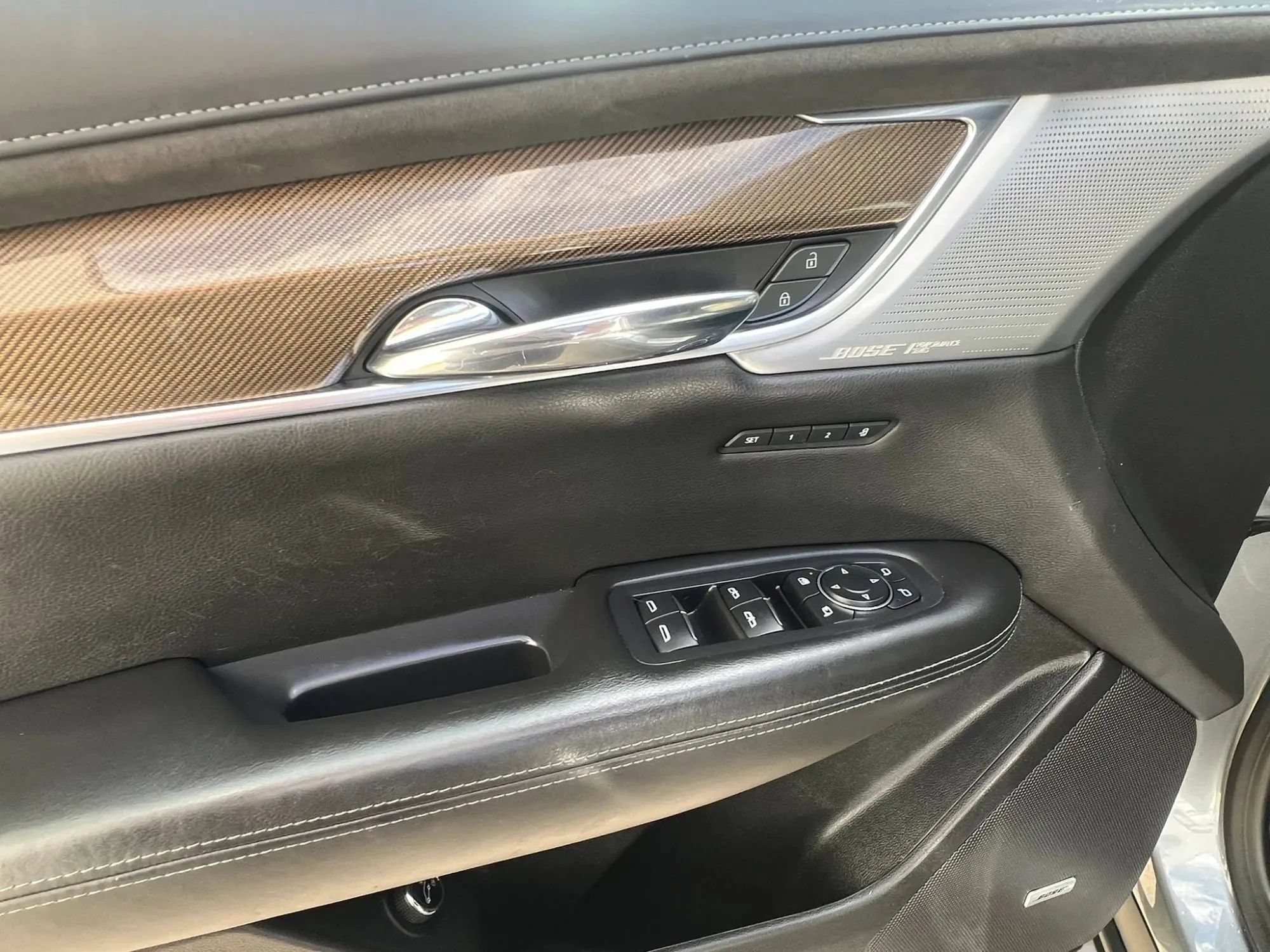 Used 2020 Cadillac XT6 Premium Luxury w/ Platinum Package AWD/4WD image 14