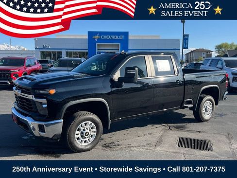 Used 2024 Chevrolet Silverado 2500 LT w/ Safety Package AWD/4WD image 1