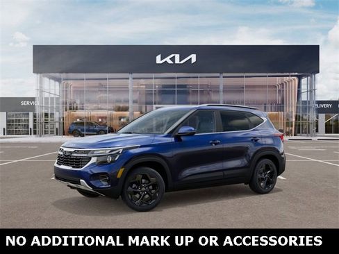 New 2026 Kia Seltos EX image 3