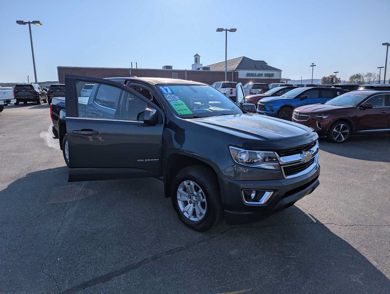Certified 2017 Chevrolet Colorado LT w/ LT Convenience Package AWD/4WD image 15