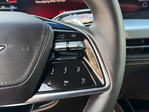 Used 2026 Cadillac Escalade V w/ LPO, ONYX Package image 49